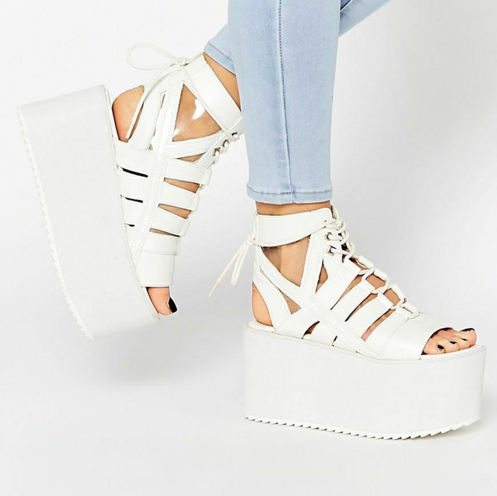 Y.R.U Medusa chunky platform lace ups